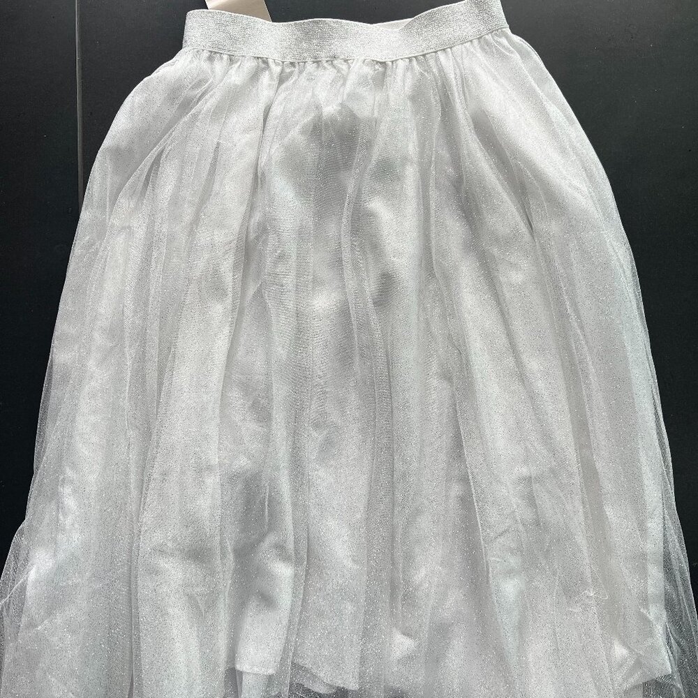 ZARA Silver Sand Layer White Skirt ,"L"